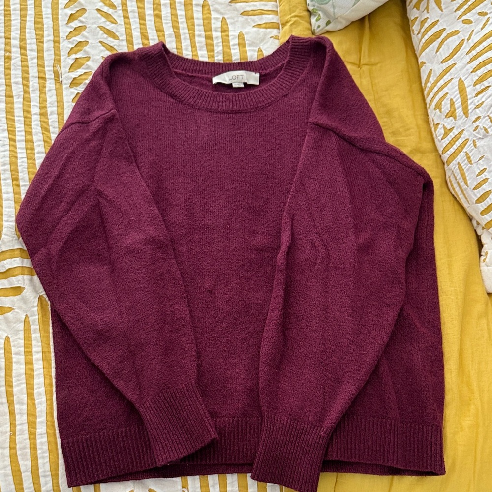 LOFT Women's Burgundy Crew Neck Sweater